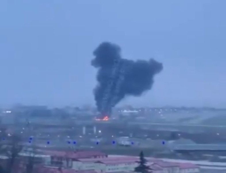 Incendiu misterios la aeroportul din Soci, în apropierea căruia Putin deține un palat și o cabană de schi VIDEO
