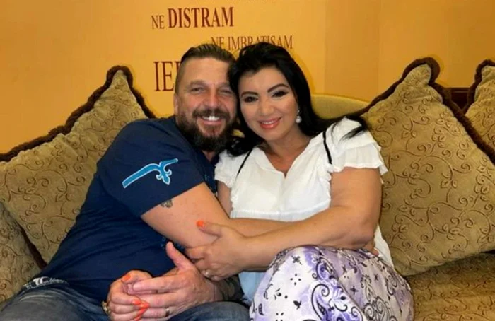 Adriana Bahmuțeanu și George Restivan - Foto: social media