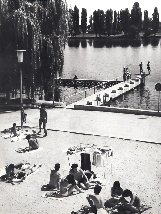 Strandul Lacul Tei. Foto: Arhivă Agerpres