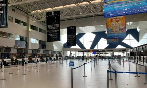 terminal plecari aeroportul otopeni gol jpeg