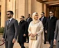 Prințesa Ameera al Taweel însoțită de bodyguarzi.