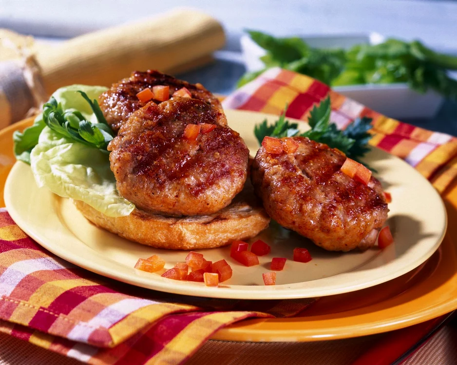 Burgers with Cheese and Bacon (step by step) jpeg