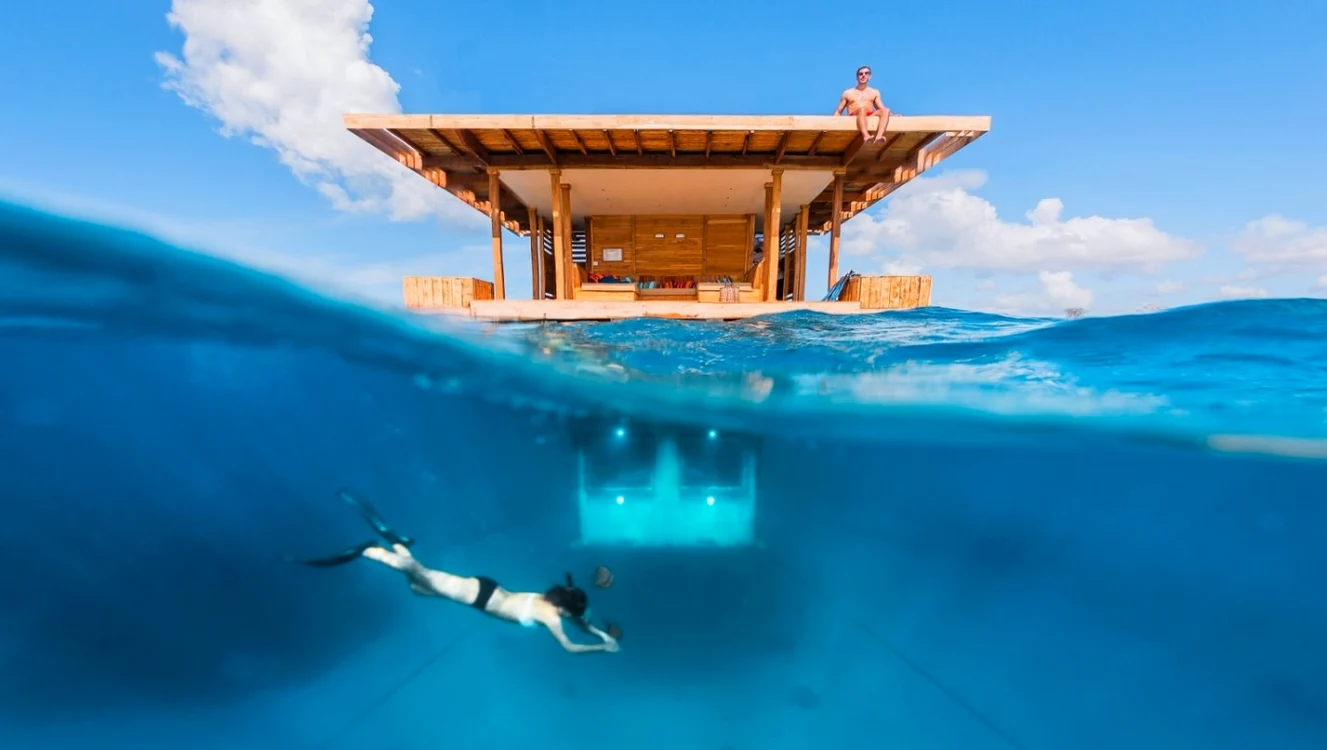 Camera subacvatică din Manta Resort, Zanzibar FOTO: themantaresort.com