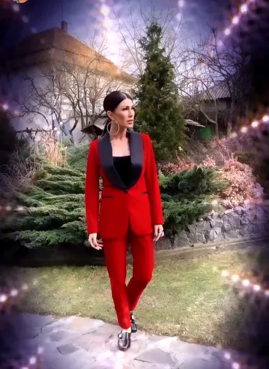 Ținuta pentru are a optat Ilinca Vandici