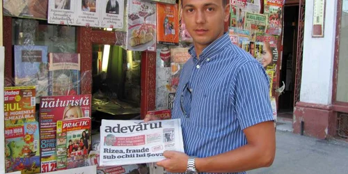 Katai Ovidiu a cumpărat ziarul „Adevărul” cu suplimentul de 16 pagini, care va apărea de luni până vineri
