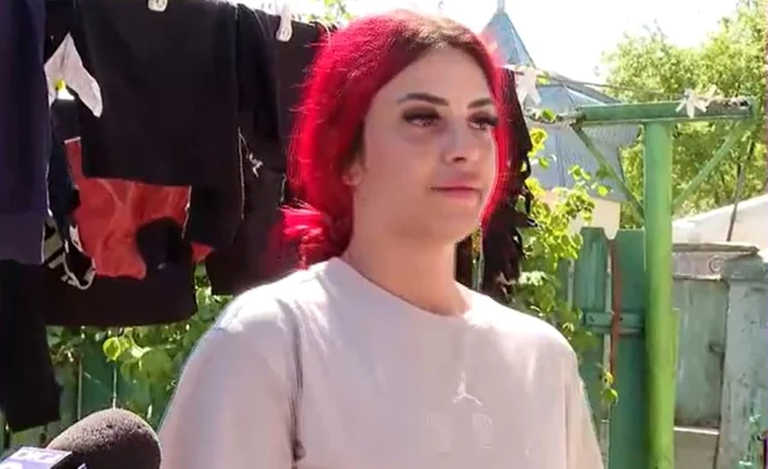 Ce a spus femeia din Galați în curtea căreia s-a prăbușit drona / foto: captură video Digi24