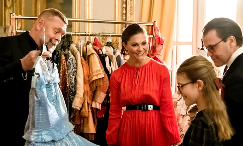 Familia Regala suedeza, Printesa Mostenitoare Victoria a Suediei, Printul Daniel, Printul Oscar si Printesa Estelle pagina oficiala, Soren Vilks, Kungliga Operan (7) jpg