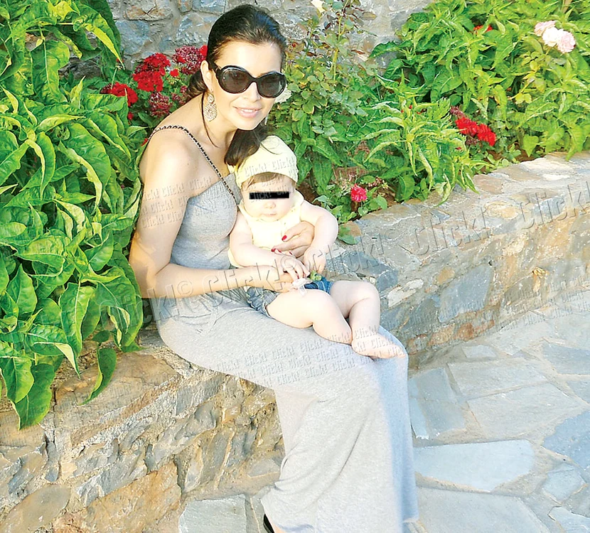 Simona şi Sabin au  fost în prima vacanţă  alături de fiica lor