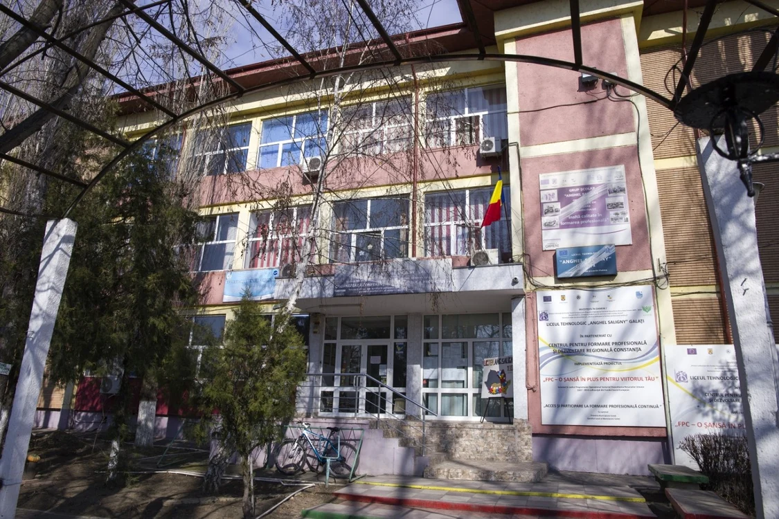 Liceul Anghel Saligny din Galaţi FOTO C Crângan