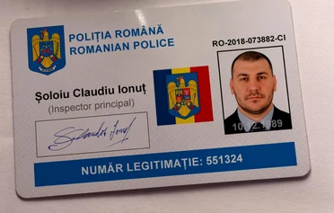 Escrocii foloseau legitimații false FOTO: FB