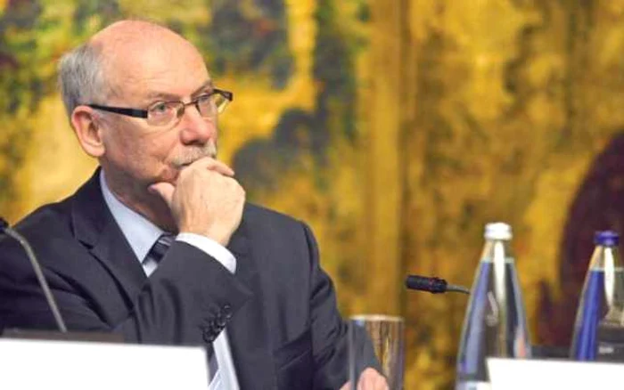 Janusz Lewandowski, comisarul european pentru Buget, crede că România trebuie să devină mai credibilă pe plan extern
