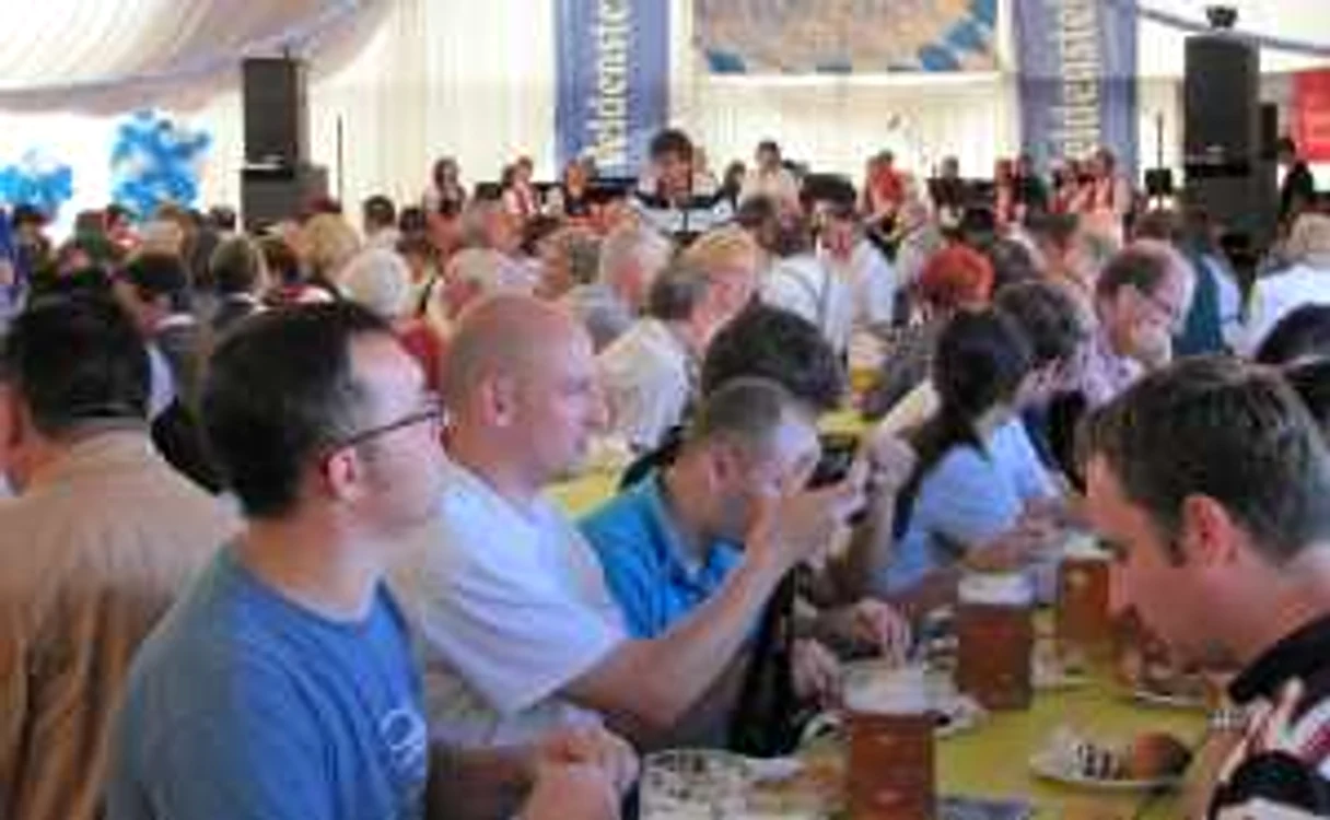 Distracție în stil bavarez la Oktoberfest