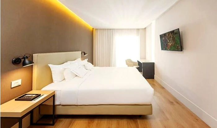 În acest pat doarme Ronaldinho de aproape o lună