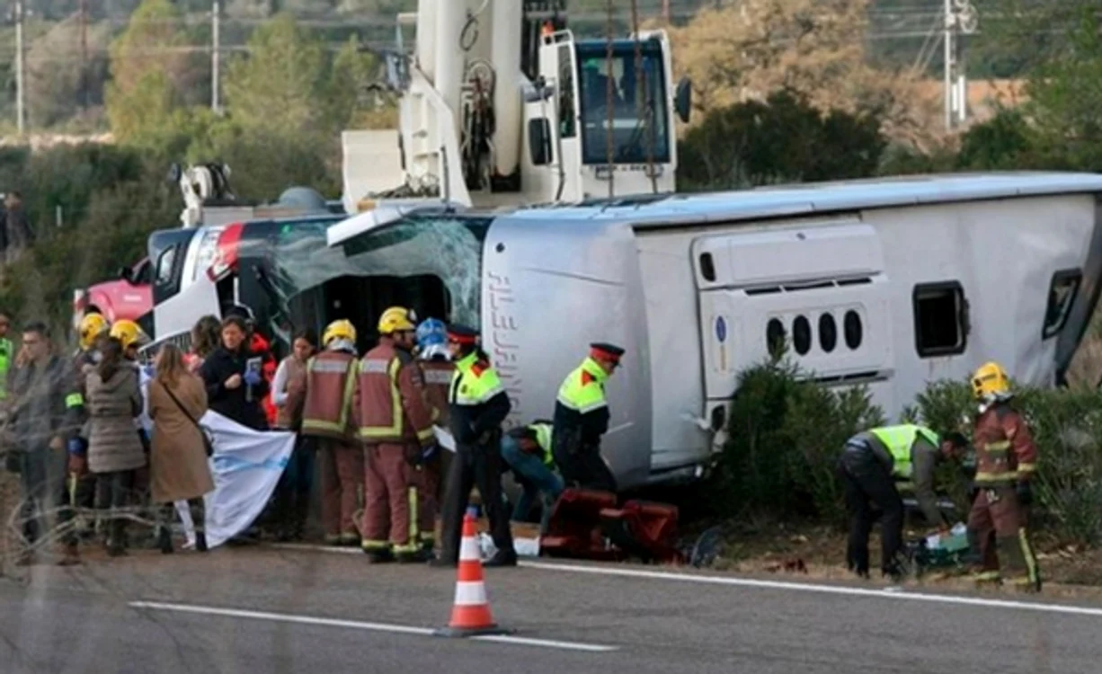 Cel puțin 14 persoane și-au pierdut viața 