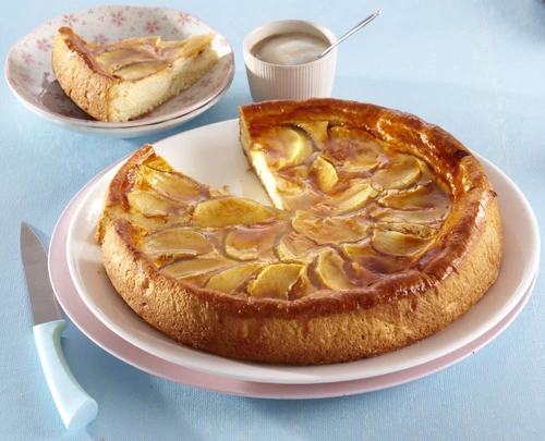 tarta cu branza si mere jpeg