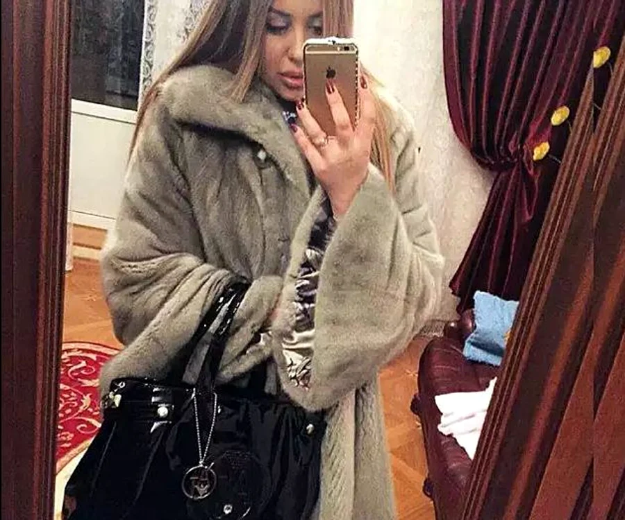 Margareta Ivanov, poreclită Margo, se laudă pe Internet cu haine și obiecte foarte scumpefoto: Arhiva Personală