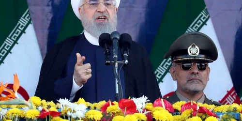 Preşedintele iranian Hassan Rouhani ţine un discurs în timpul paradei militare anuale care marchează invazia irakiană din 1980 care a condus la un război de opt ani (1980-1988) la Teheran Iran FOTO EPA-EFE / Abedin Taherkenareh