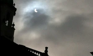 eclipsa de soare oxford jpeg