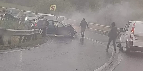accident DN 1 Sibiu, foto Facebook jpg