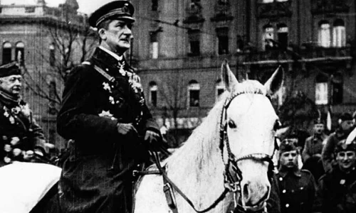 Amiralul Horthy, liderul fascismului ungar, sărbătorit la Ciuc jpeg
