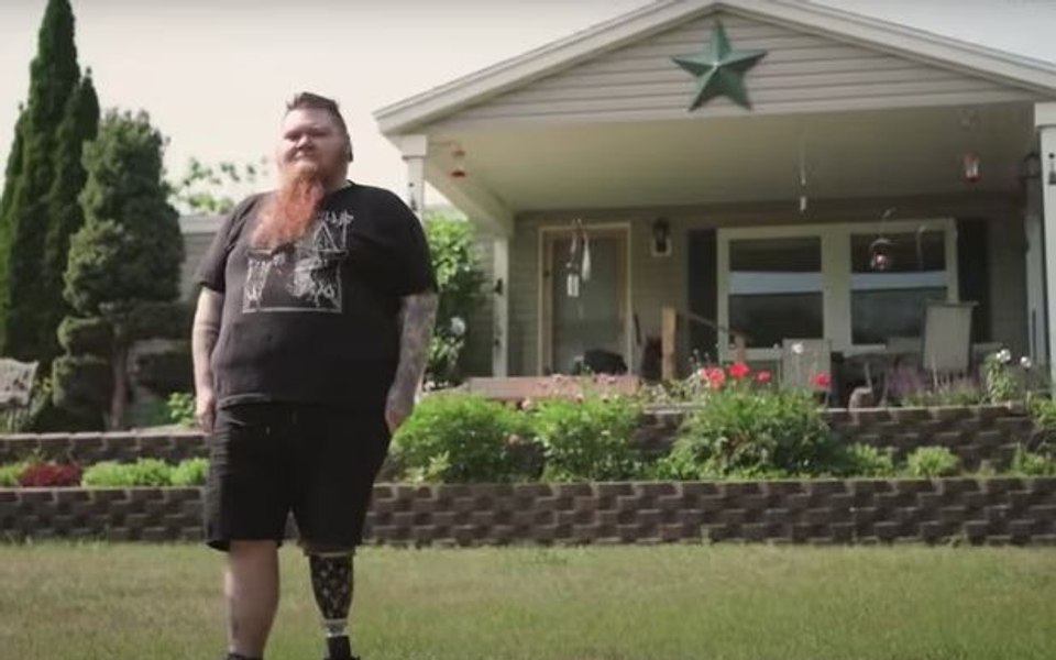 Femeia cu cea mai lungă barbă din lume. Afecțiunea de care suferă a ajutat-o să bată recordul mondial VIDEO