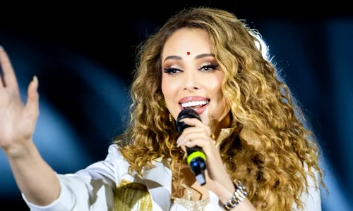 Iulia Vantur, foto Facebook jpg