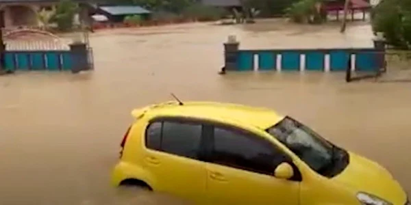 Inundații Malaezia  Foto Captură video YouTube jpg