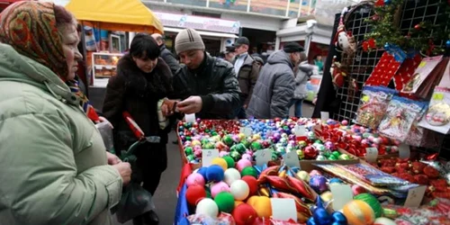 EDUARD BÂZGU În acest an tot mai mulți moldoveni au început să-și facă bradul pe stil nou