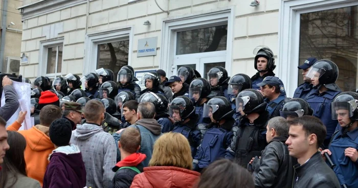 protest ANRE foto alexandru tarlev