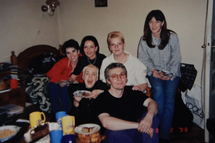 Silvia Dumitrescu, Luminiţa Anghel, Manuela Fedorca, Crina Mardare, Laura Stoica, Virgil Popescu