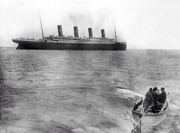 Ultima poză a Titanicului, după ce a plecat în larg, 12 aprilie 1912 FOTO Buzzfeed