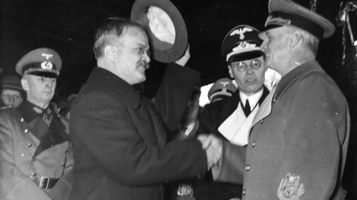 23 august 1939  O surpriză? jpeg