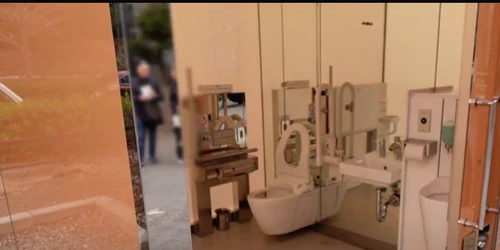 Toalete japoneze captura video png