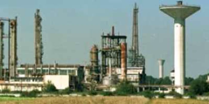 Nitroporos Făgăraş are datorii de 21,3 milioane de lei la stat. FOTOArhivă.