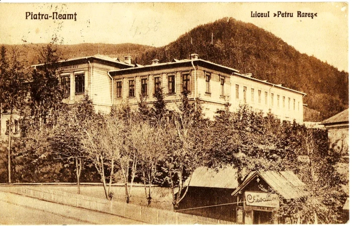 Colegiul Petru Rareş este una dintre cele mai vechi şcoli din Piatra Neamţ FOTO cnpetrurares.ro