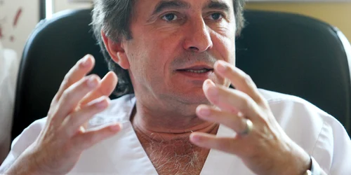 Dorel Săndesc a fost operat în Italia, la începutul lui 2016 jpeg