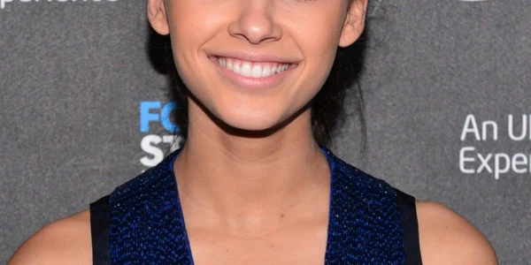 naomi scott actrita foto guliver/getty images