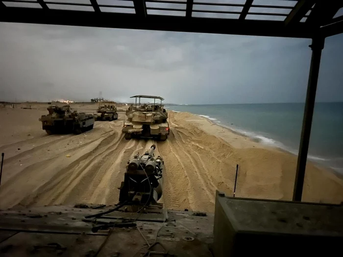 Forțele israeliene au pătruns în Fașia gaza FOTO: X