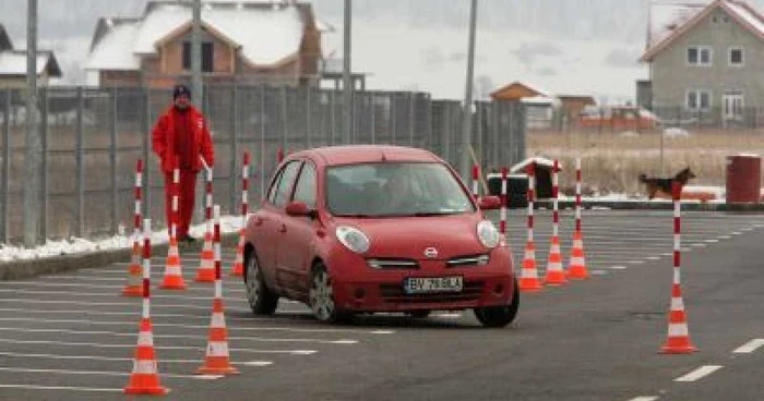 Şofatul nu a avut nicio taină pentru femei Foto: Stelian Grăjdan