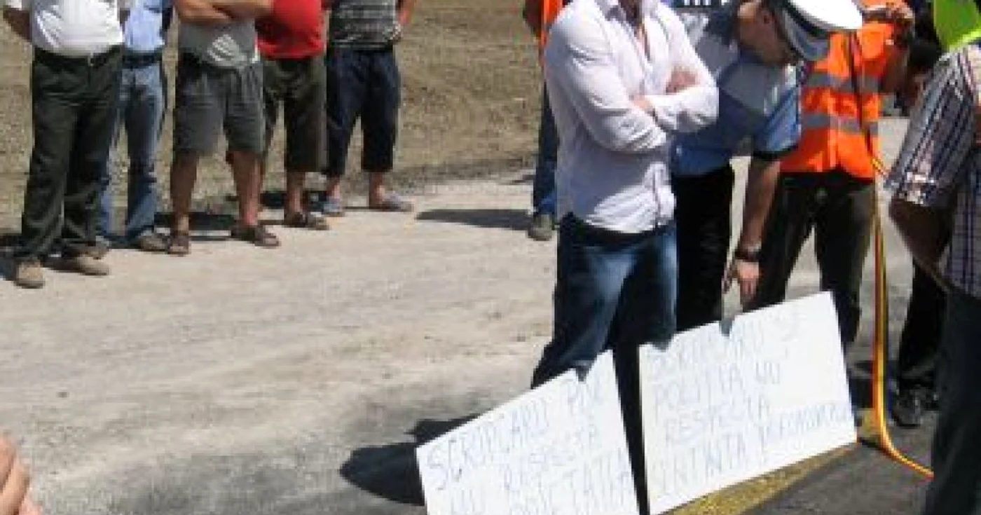 Braşov: Şeful circulaţiei „i-a făcut pârtie” ministrului Blaga
