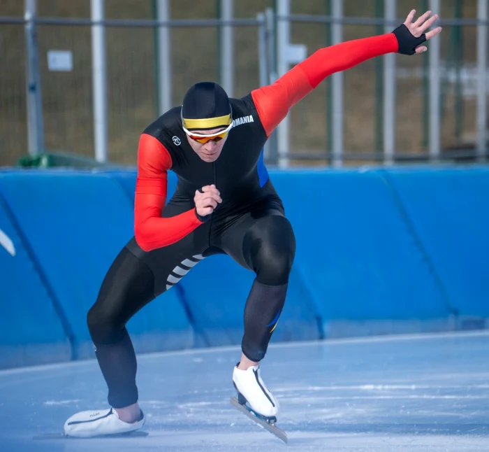 Eduard Nițu reprezntă cu mândrie România. Foto Arhivă personală