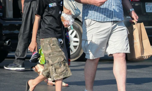 Exclusive    Shiloh Jolie Pitt Is Escorted By Her Bodyguard To Gelsons jpeg