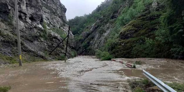 alba inundatii drum