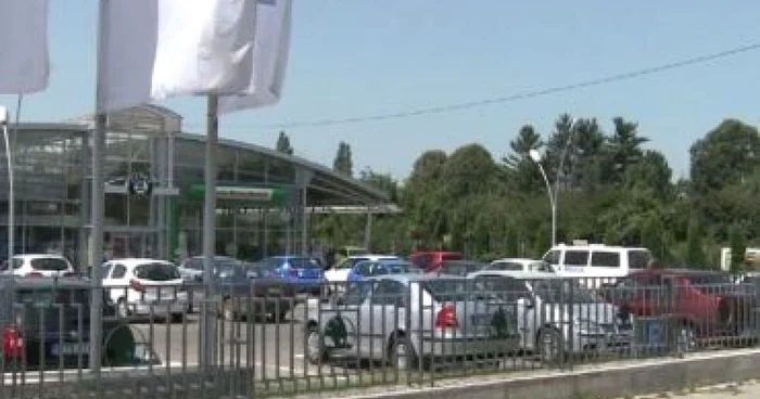 Bacău: Centrul auto Skoda a fost călcat de hoți