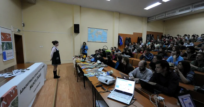 Membrii Asociației Altitudine au demarat un proiect important pentru zonele protejate