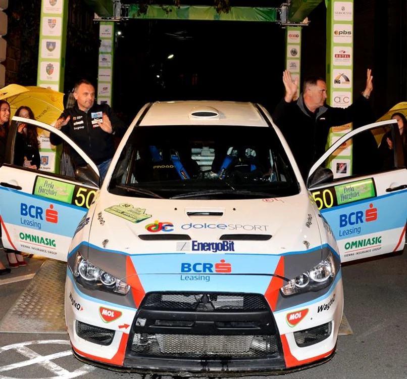 
    Titi Aur la volanul unui Mitsubishi Lancer EVO X, la Raliul Harghitei 2014Foto Sibiu Rally România  
