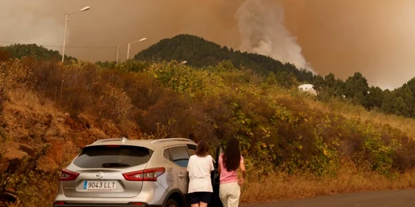 incendiu padure tenerife insulele canare 17 august 2023 Foto EPA EFE 2 jpg