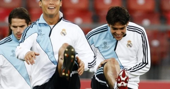 Cristiano Ronaldo și Kaka se vor antrena sub ochii suporterilor
