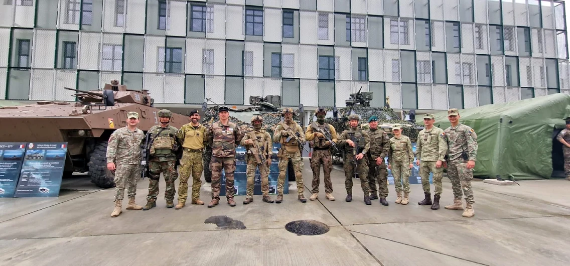 Ziua NATO la Comandamentul de la Sibiu HQ MNC SE Sursă Headquarters Multinational Corps South East