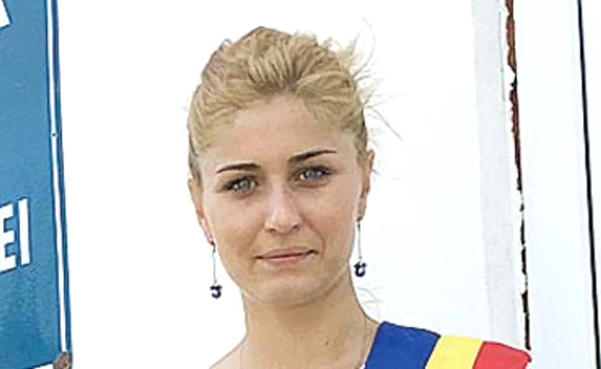 
    Deşi s-a stabilit în Petriş de  doar câţiva ani, Irina Onescu a  reuşit să câştige alegerile  